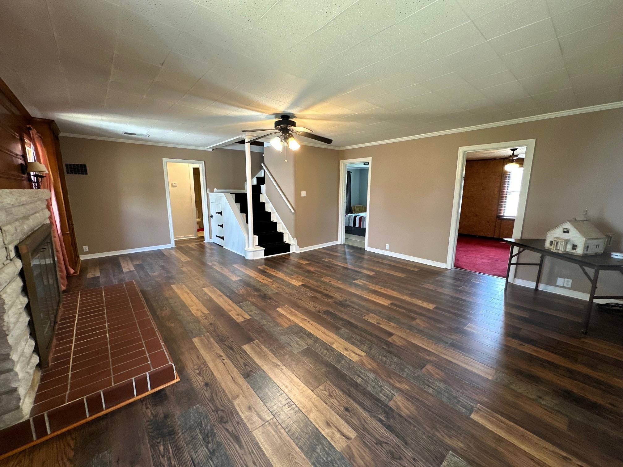 812 South Pittenger Road Selma, IN 47383 - Photo 4 of 29