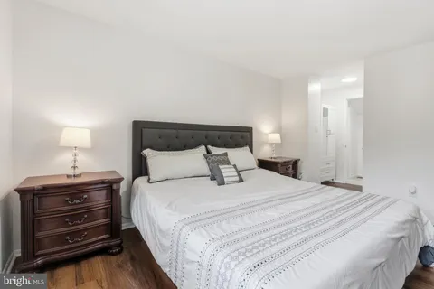 $819,000 | 15004 DuFief Drive, Gaithersburg, MD 20878