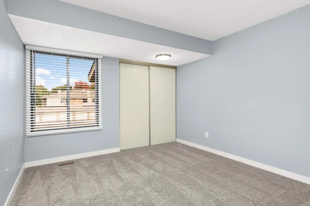 $285,000 | 3650 Gettysburg Avenue South, Unit 100, St. Louis Park, MN 55426