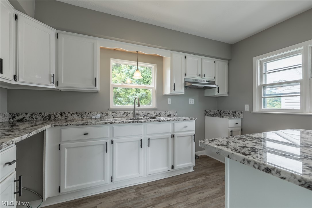 9215 Old State Road Chardon, OH 44024 - Photo 9 of 29