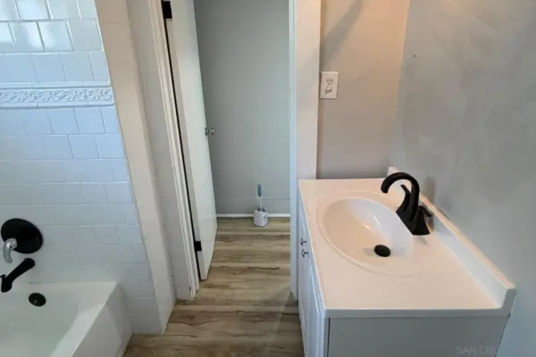 $1,750 | 2578 L Street, Unit 1, San Diego, CA 92102