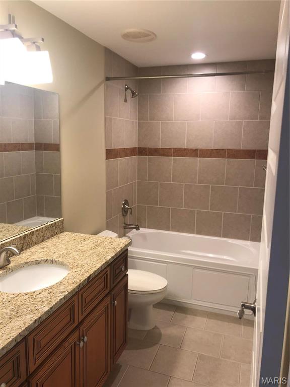 910 McKnight Road, Unit 1B University City, MO 63132 - Photo 18 of 21
