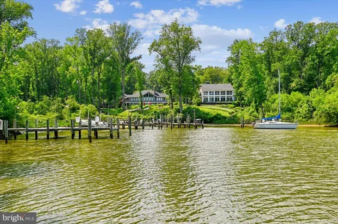 $3,399,000 | 2700 Falling Timber Trail, Edgewater, MD 21037