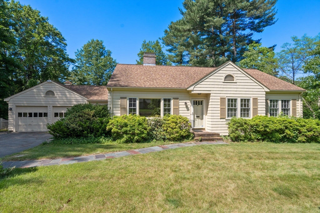 3 Pall Mall Walpole, MA 02032 - Photo 2 of 42