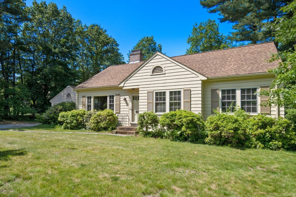 3 Pall Mall Walpole, MA 02032 - Photo 3 of 42