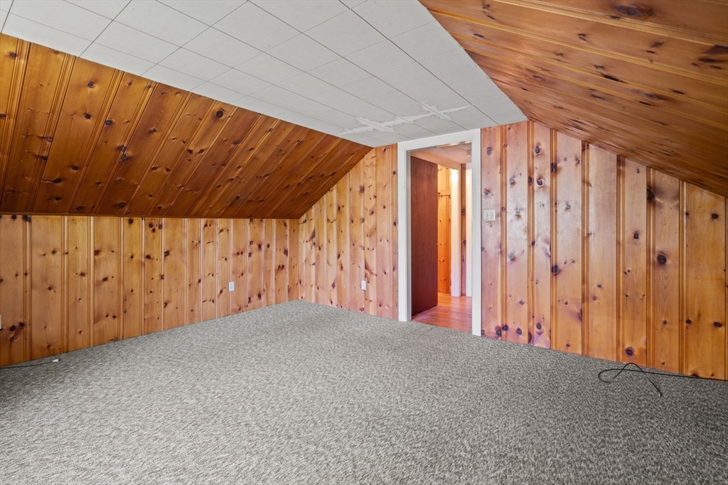 3 Pall Mall Walpole, MA 02032 - Photo 33 of 42