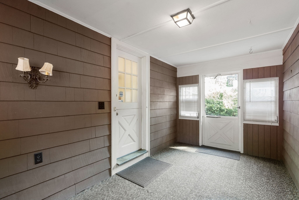 3 Pall Mall Walpole, MA 02032 - Photo 37 of 42