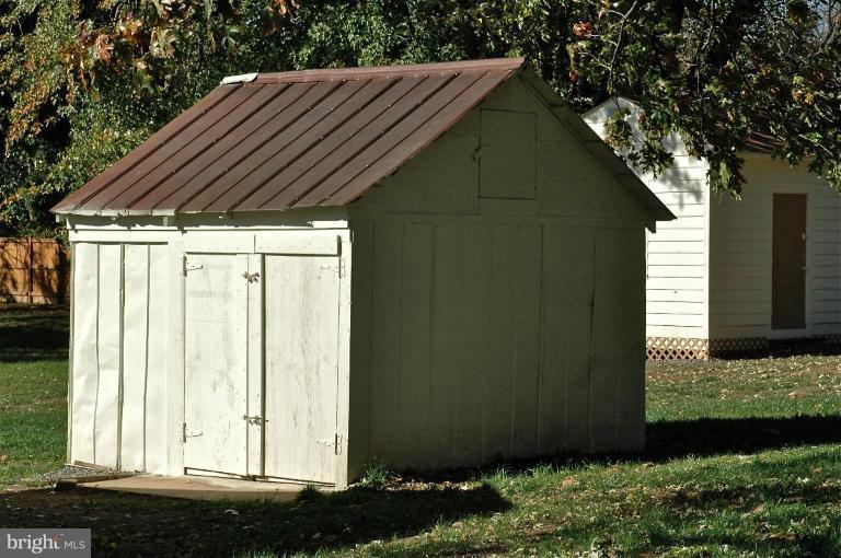 19289 Gleedsville Road Leesburg, VA 20175 - Photo 24 of 29 Storage shed with double door ramped entry