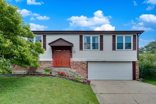 $399,000 | 1953 Burr Oak Lane, Glendale Heights, IL 60139