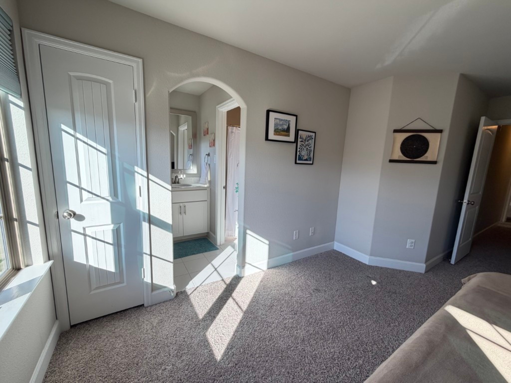 4610 Center Street Houston, TX 77007 - Photo 29 of 36 a view of an empty room with a fireplace and a window