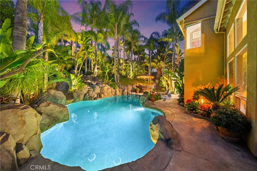 41776 Vía Balderama Temecula, CA 92592 - Photo 4 of 69