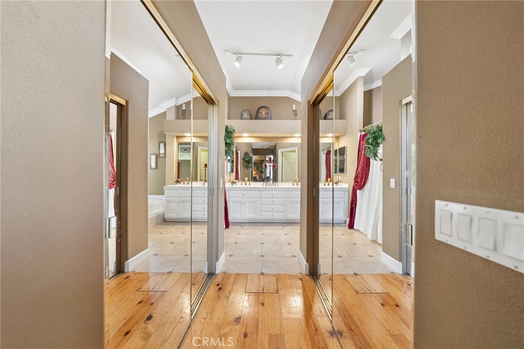 41776 Vía Balderama Temecula, CA 92592 - Photo 45 of 77