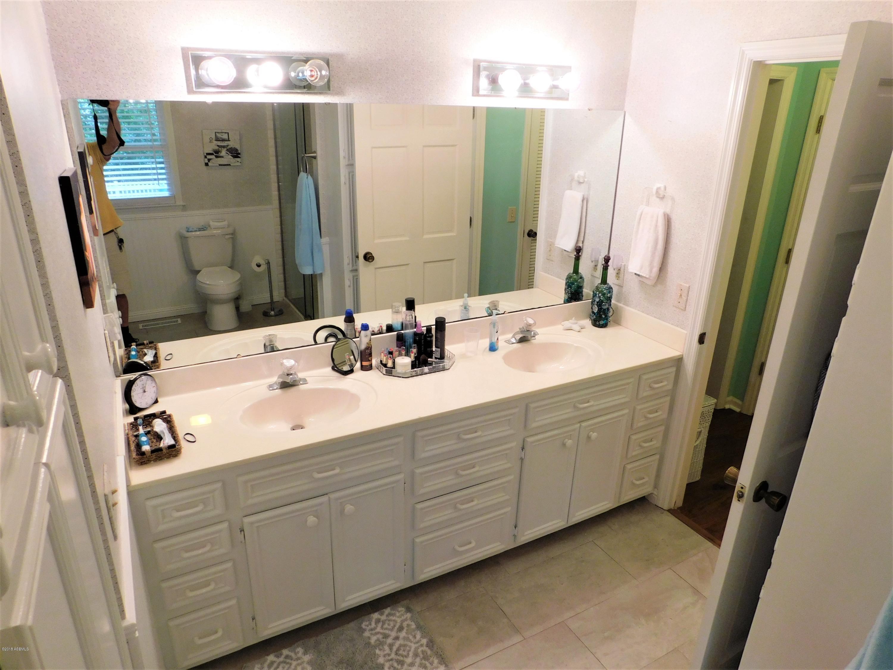 84 Bay Point Road St. Helena Island, SC 29920 - Photo 11 of 45 Master Bath