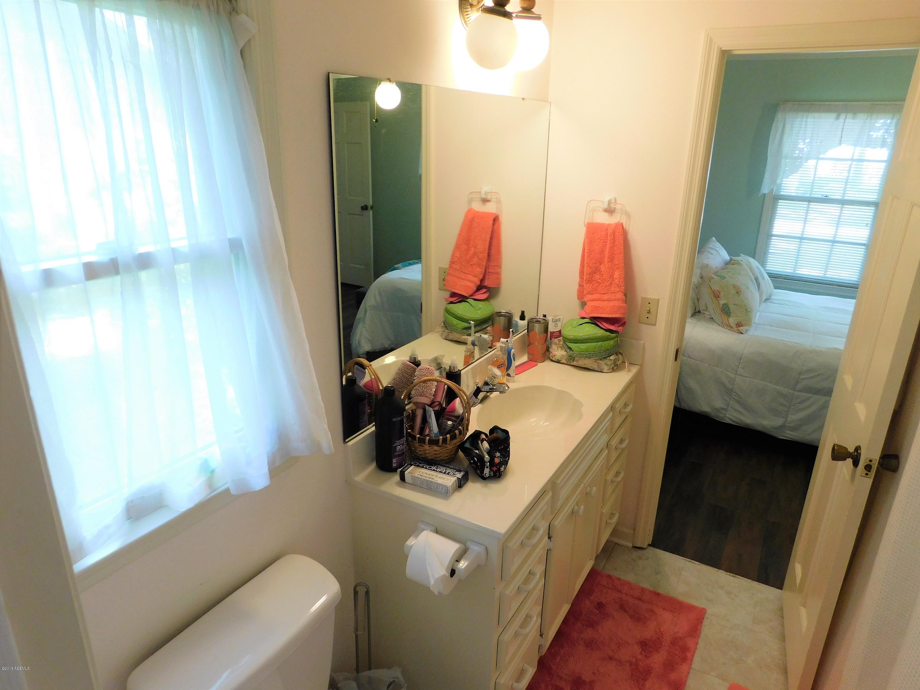 84 Bay Point Road St. Helena Island, SC 29920 - Photo 25 of 45 Bath 2