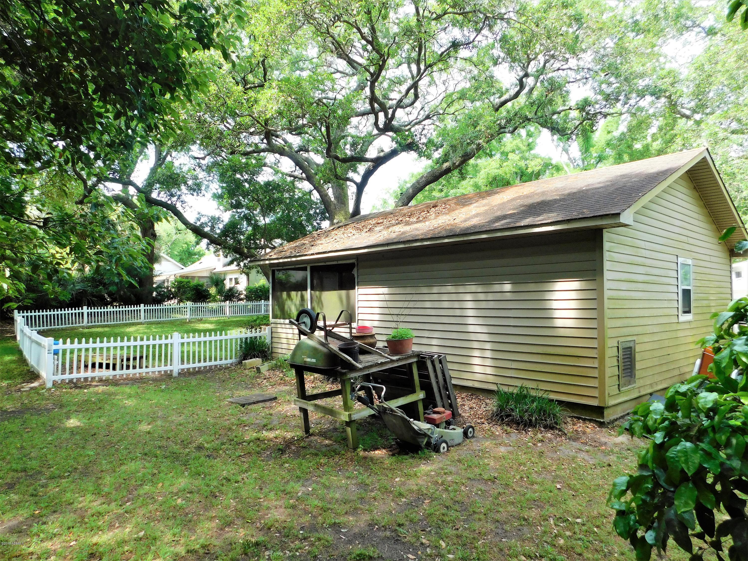 84 Bay Point Road St. Helena Island, SC 29920 - Photo 29 of 45 Garage