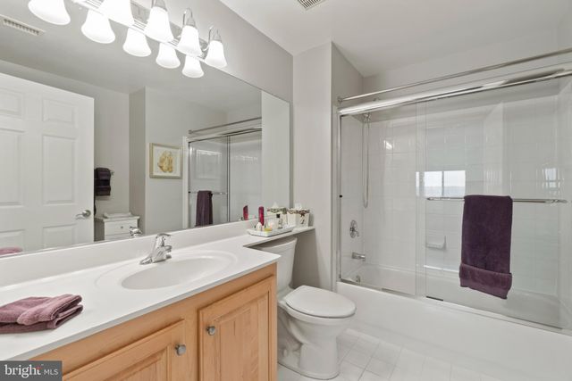 $511,000 | 11710 Old Georgetown Road, Unit 1412, Rockville, MD 20852