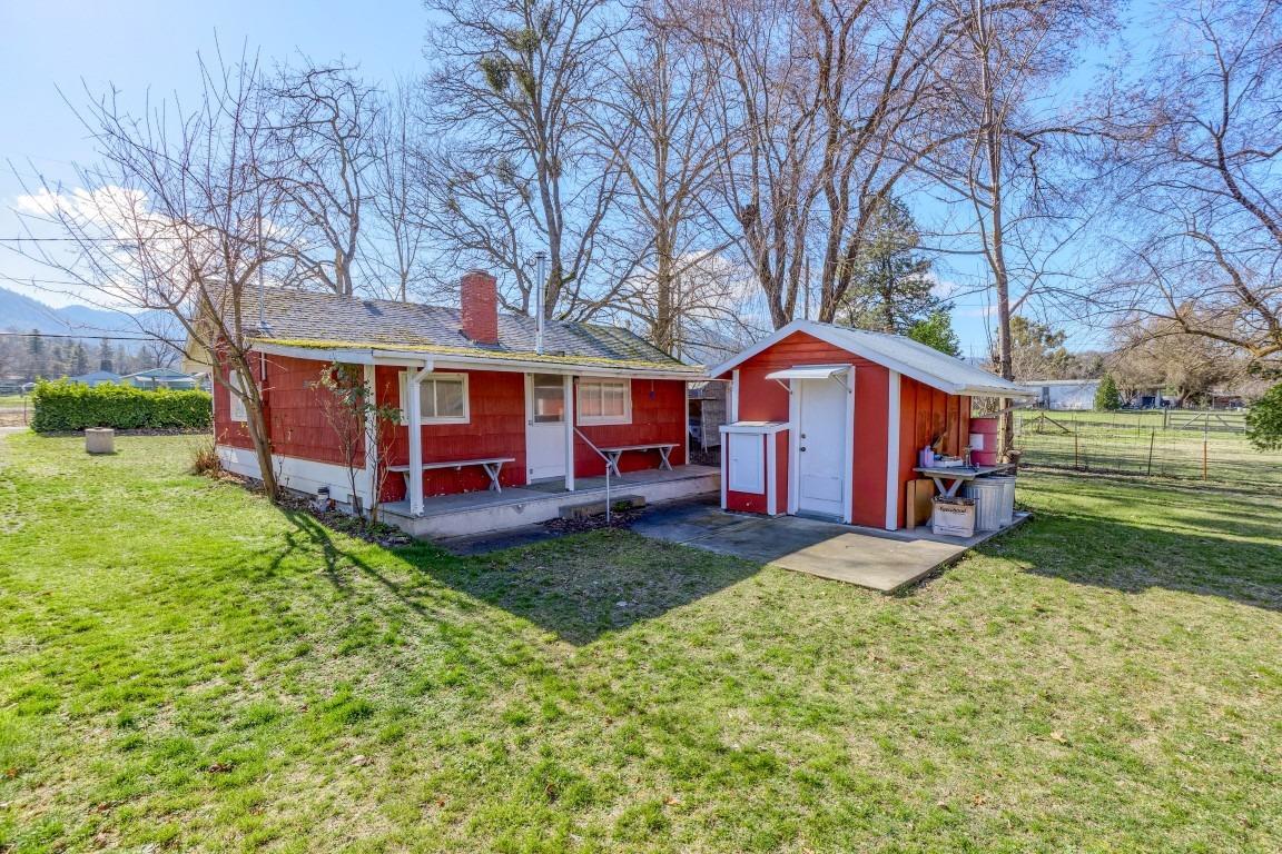 2384 Camp Baker Road Medford, OR 97501 - Photo 27 of 35 Additional Photo