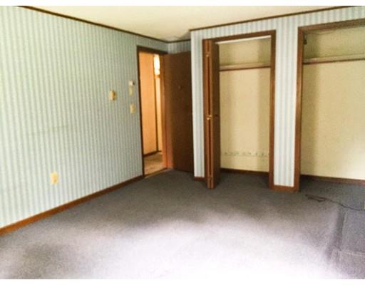 27 Lee Road Deerfield, MA 01373 - Photo 12 of 26 Gallery Image 12