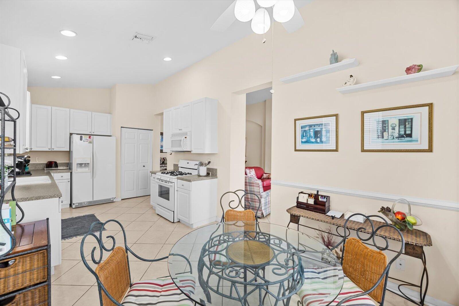 334 Springview Loop Port St. Lucie, FL 34986 - Photo 14 of 68 14-spring in-19
