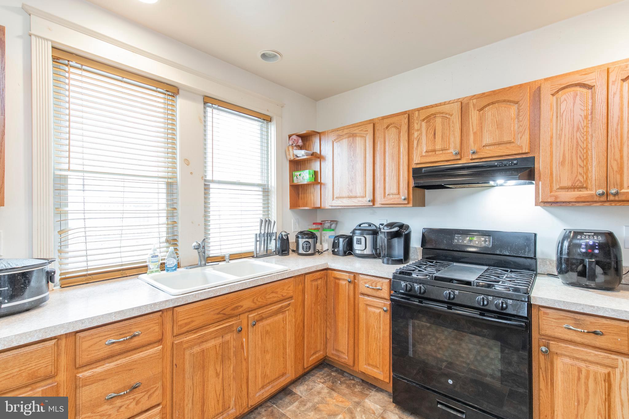 299 Sanford Road Upper Darby, PA 19082 - Photo 12 of 35 Plenty Of Cabinet Space