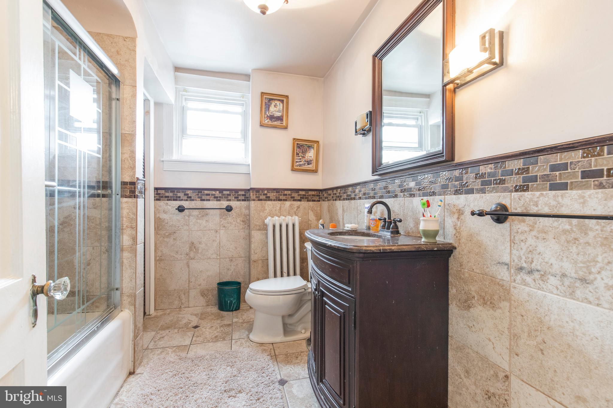 299 Sanford Road Upper Darby, PA 19082 - Photo 23 of 35 Updated Bath