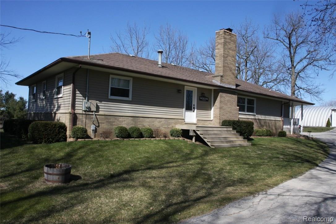 11622 Durand Road Howell, MI 48855 - Photo 32 of 42 IMG_9488.JPG