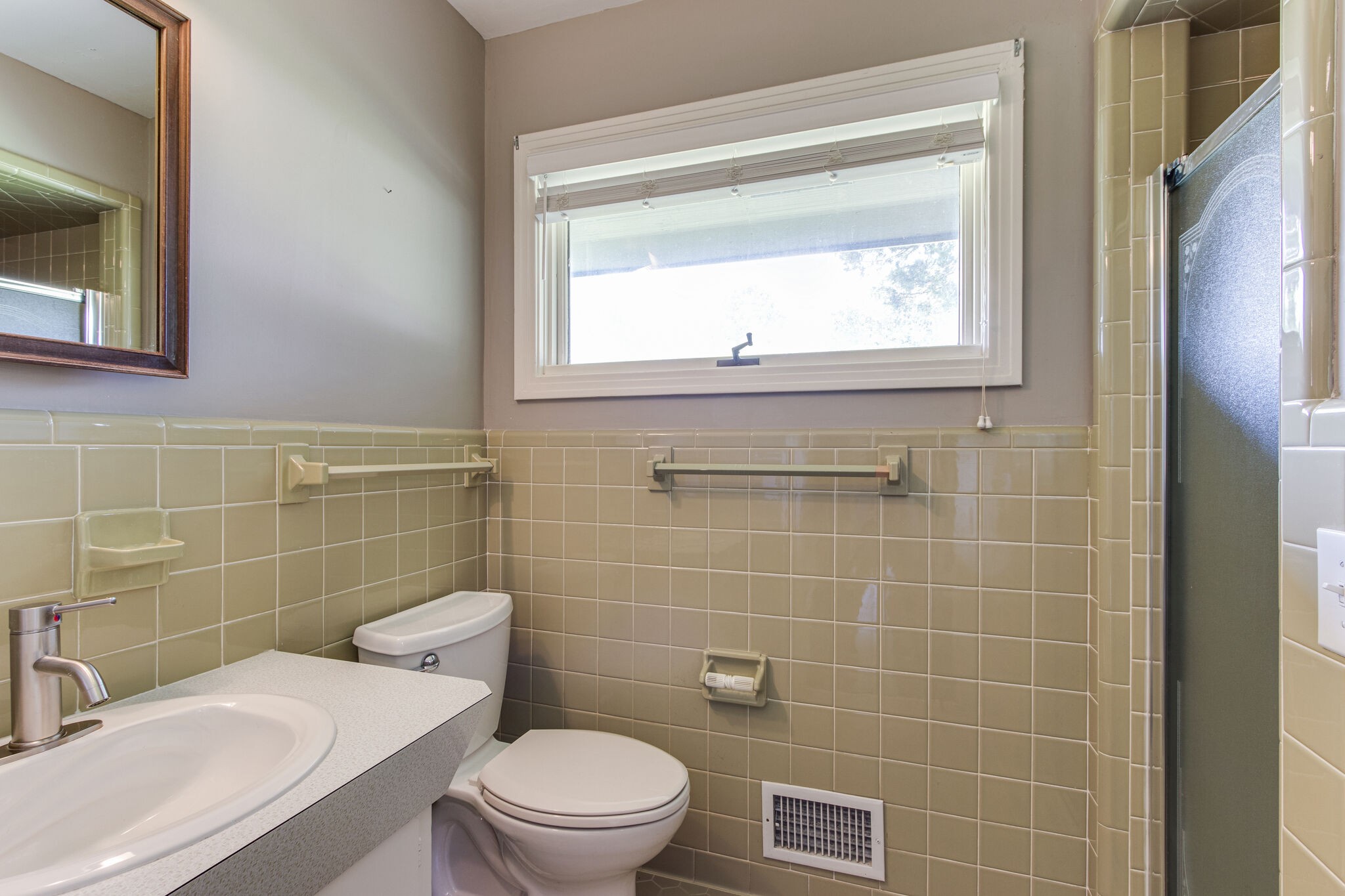 802 North Rutherford Boulevard Murfreesboro, TN 37130 - Photo 15 of 24 Gallery Image 15