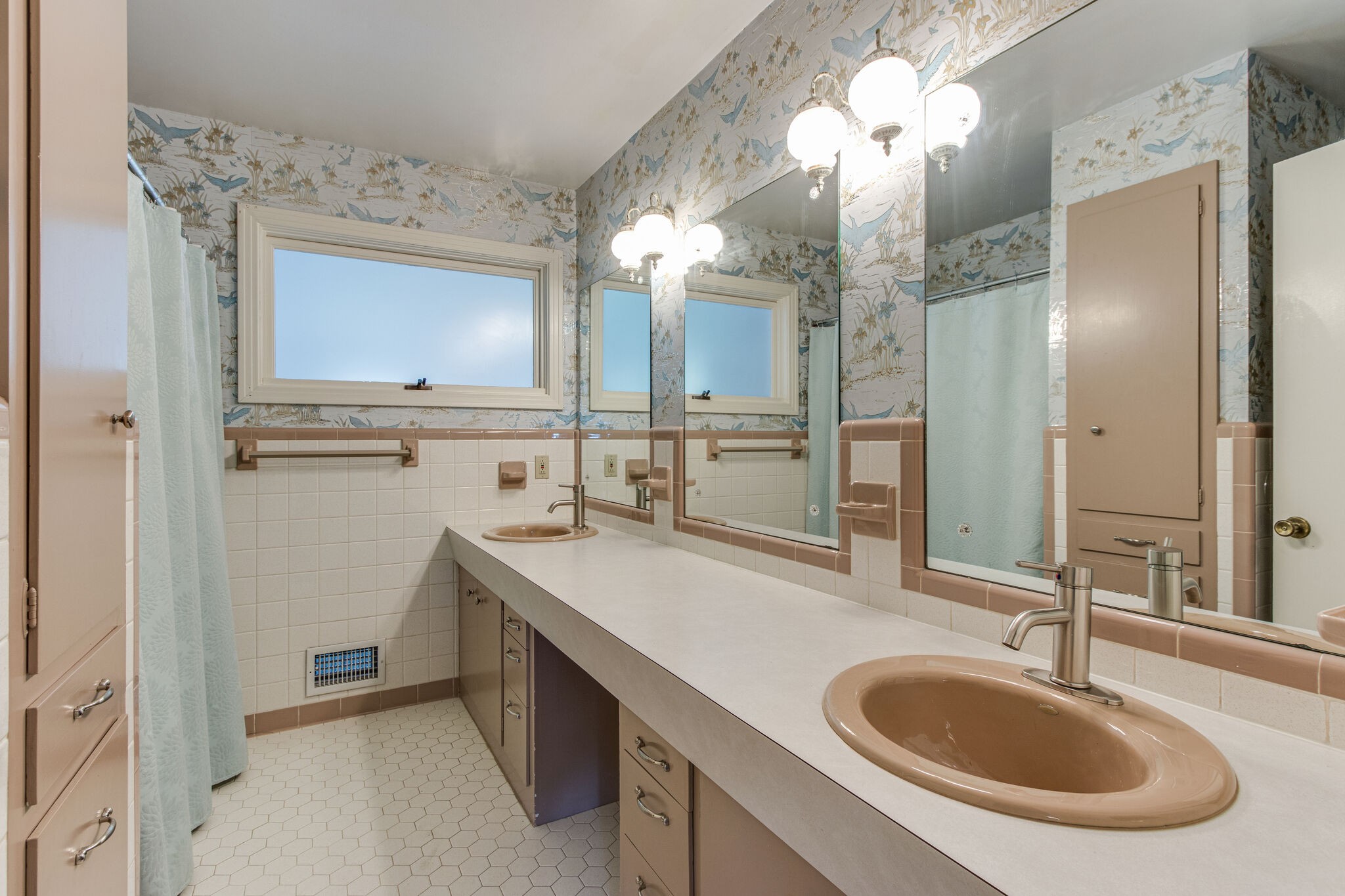 802 North Rutherford Boulevard Murfreesboro, TN 37130 - Photo 17 of 24 Gallery Image 17