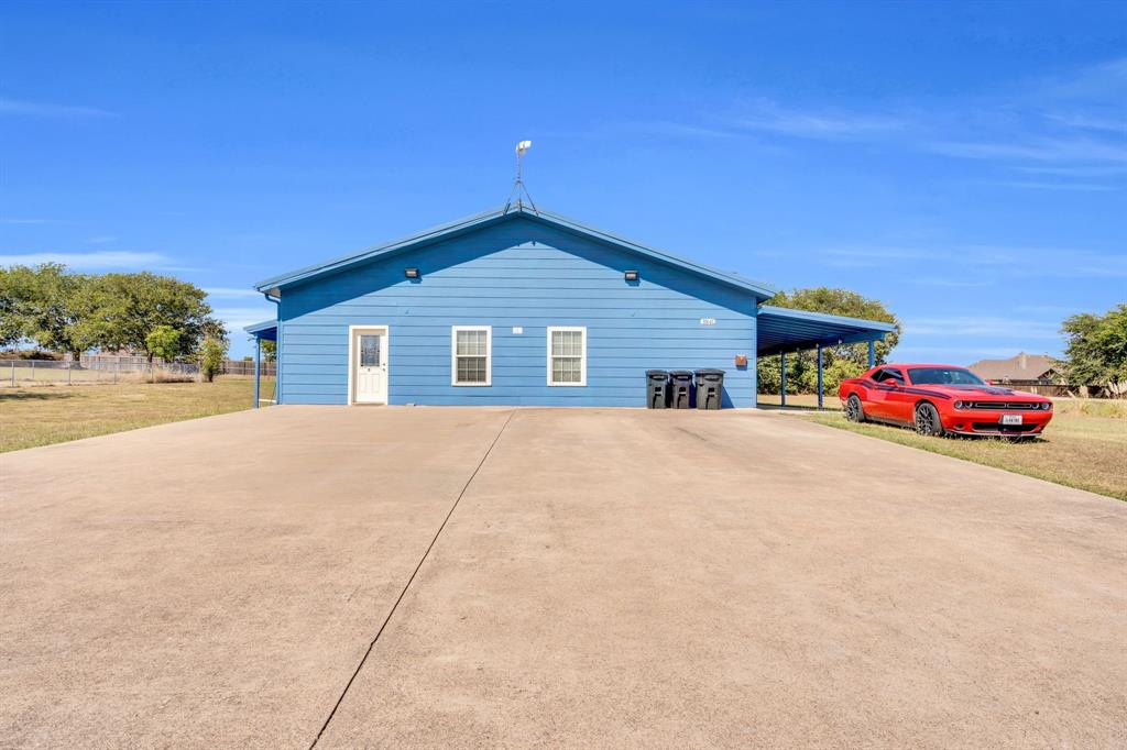 3841 Ledgestone Lane Midlothian, TX 76065 - Photo 12 of 21 Ample amount of parking