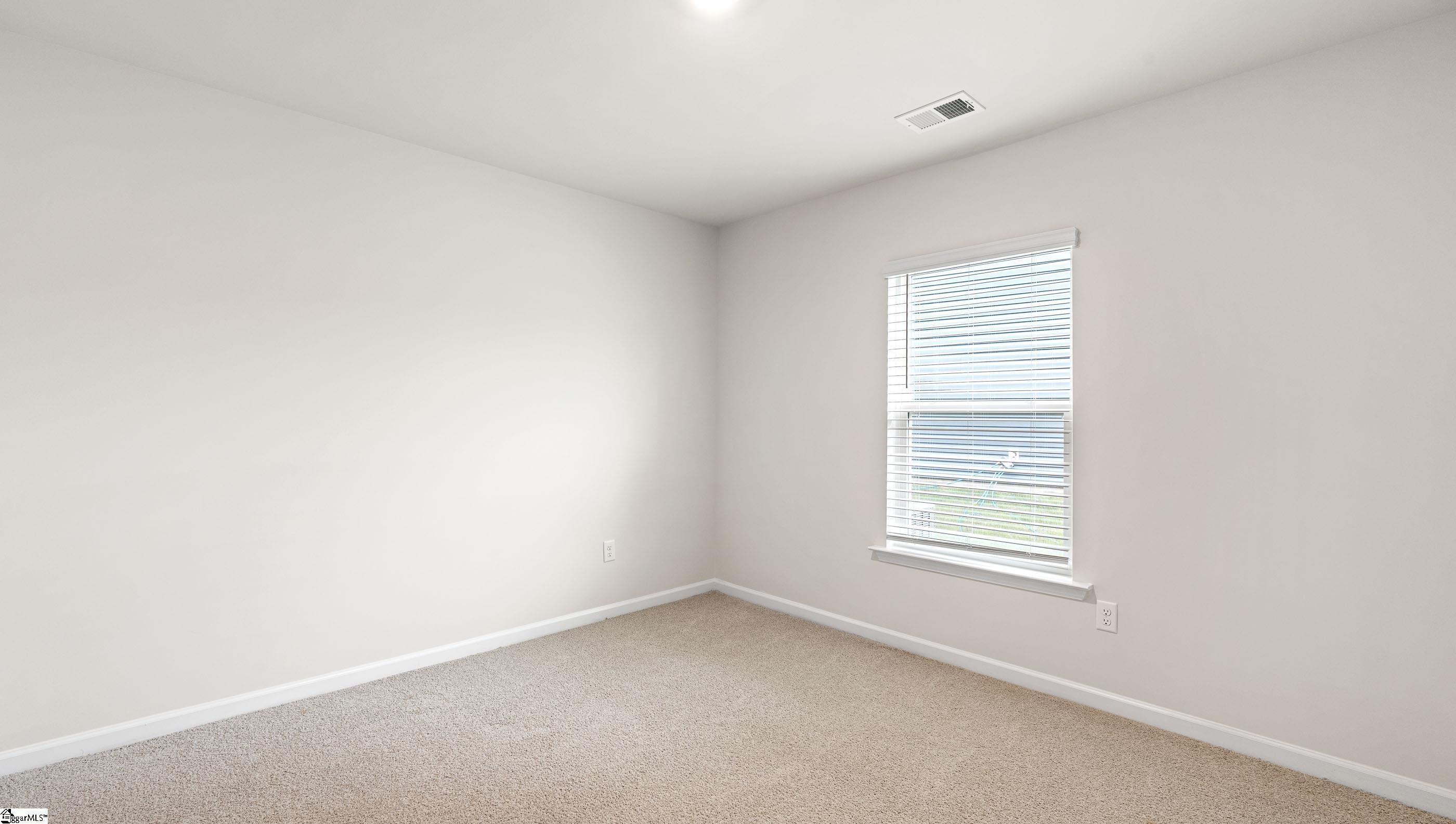 2272 Pierett Circle Woodruff, SC 29388 - Photo 7 of 32