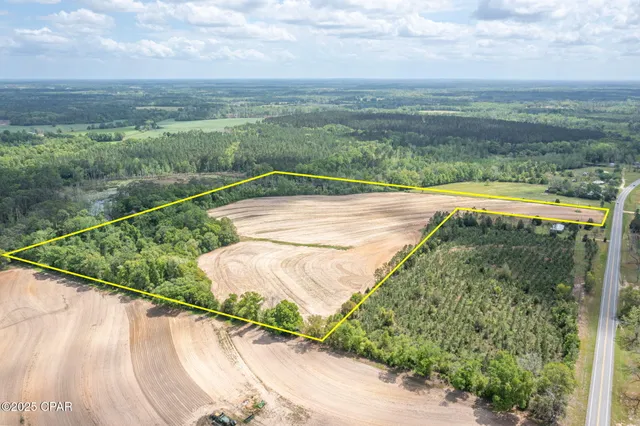 $158,000 | 1497 Highway 173 Graceville, Graceville, FL 32440