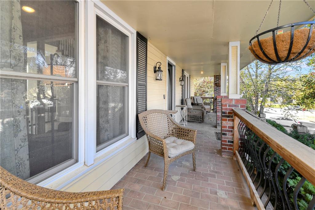 1919 Southwest 1st Street Lee's Summit, MO 64081 - Photo 2 of 48