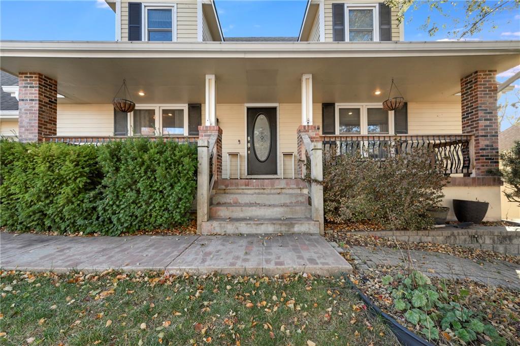 1919 Southwest 1st Street Lee's Summit, MO 64081 - Photo 3 of 48