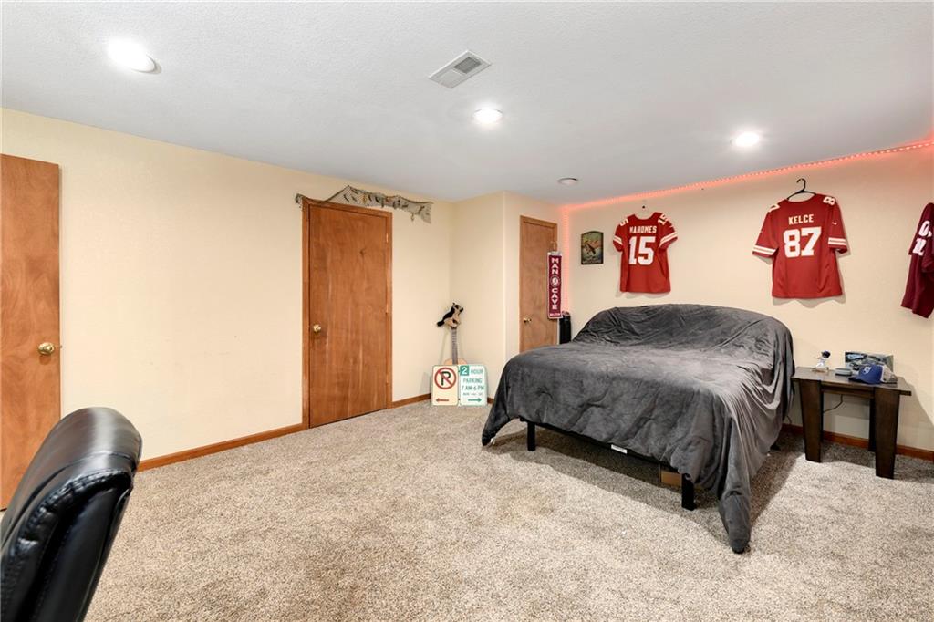 1919 Southwest 1st Street Lee's Summit, MO 64081 - Photo 37 of 48