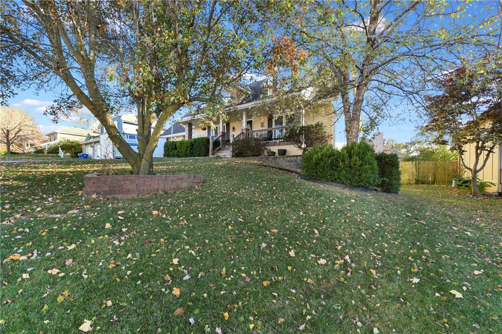 1919 Southwest 1st Street Lee's Summit, MO 64081 - Photo 4 of 48