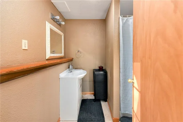 $415,000 | 1919 Southwest 1st Street, Lee's Summit, MO 64081