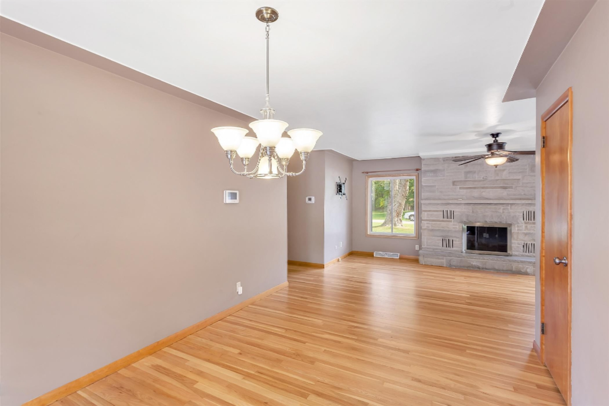 153 Fuller Road Battle Creek, MI 49015 - Photo 12 of 35 12-153 Fuller rd-windowstill-reales