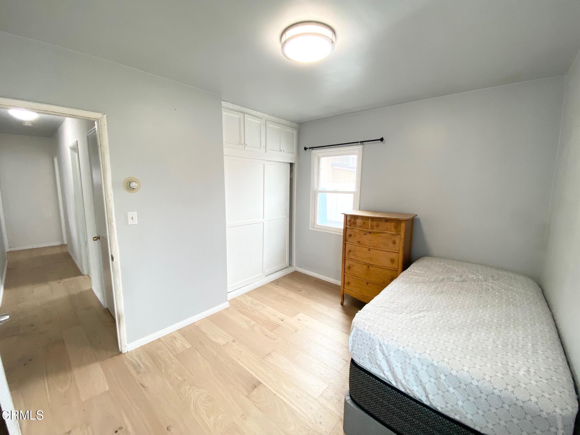 233 Smith Street Oxnard, CA 93033 - Photo 29 of 40 IMG_6883