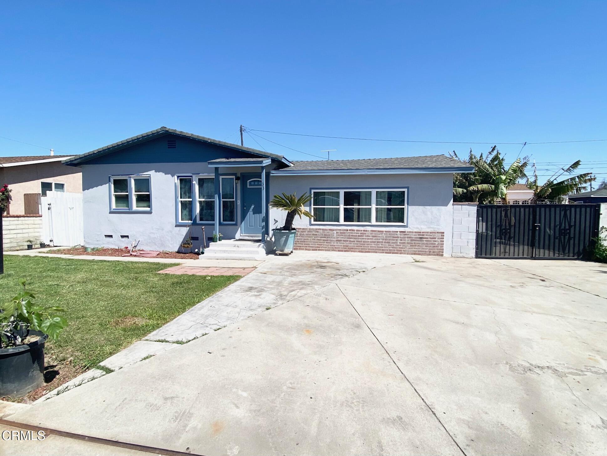 233 Smith Street Oxnard, CA 93033 - Photo 5 of 40 IMG_6914