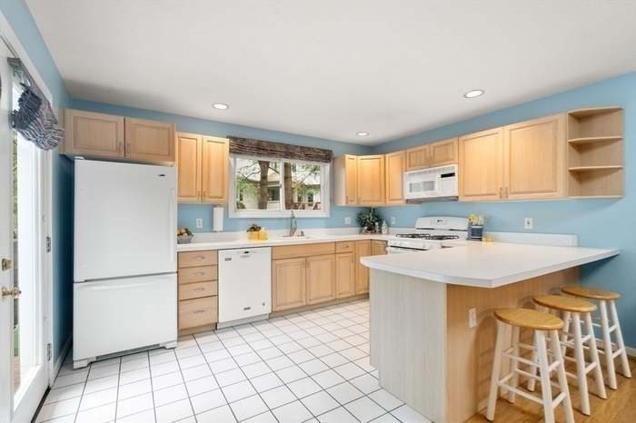 33 Arrowhead Circle, Unit 33 Ashland, MA 01721 - Photo 10 of 20