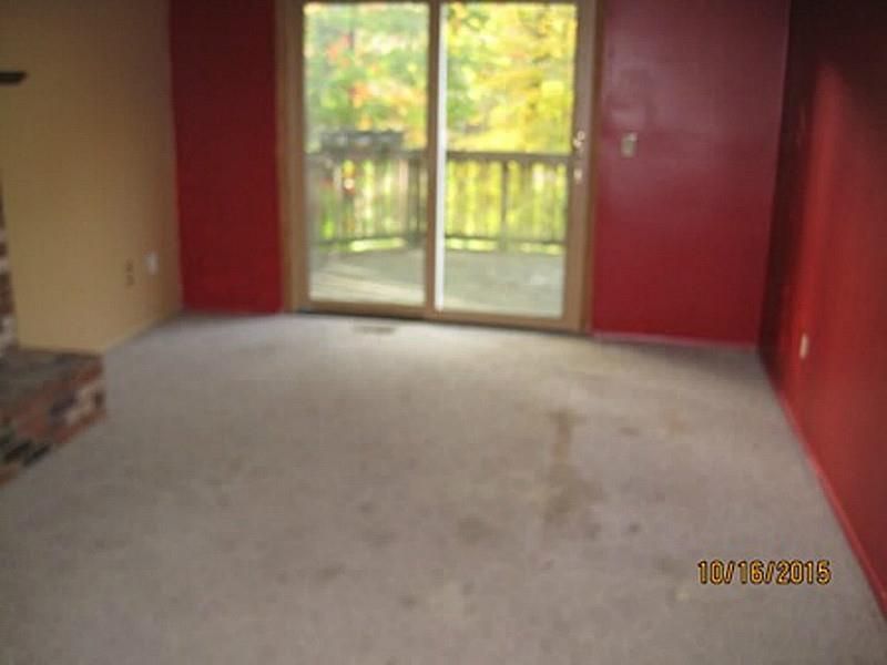 123 Crosslands Road Butler, PA 16002 - Photo 2 of 11 Dining Room.