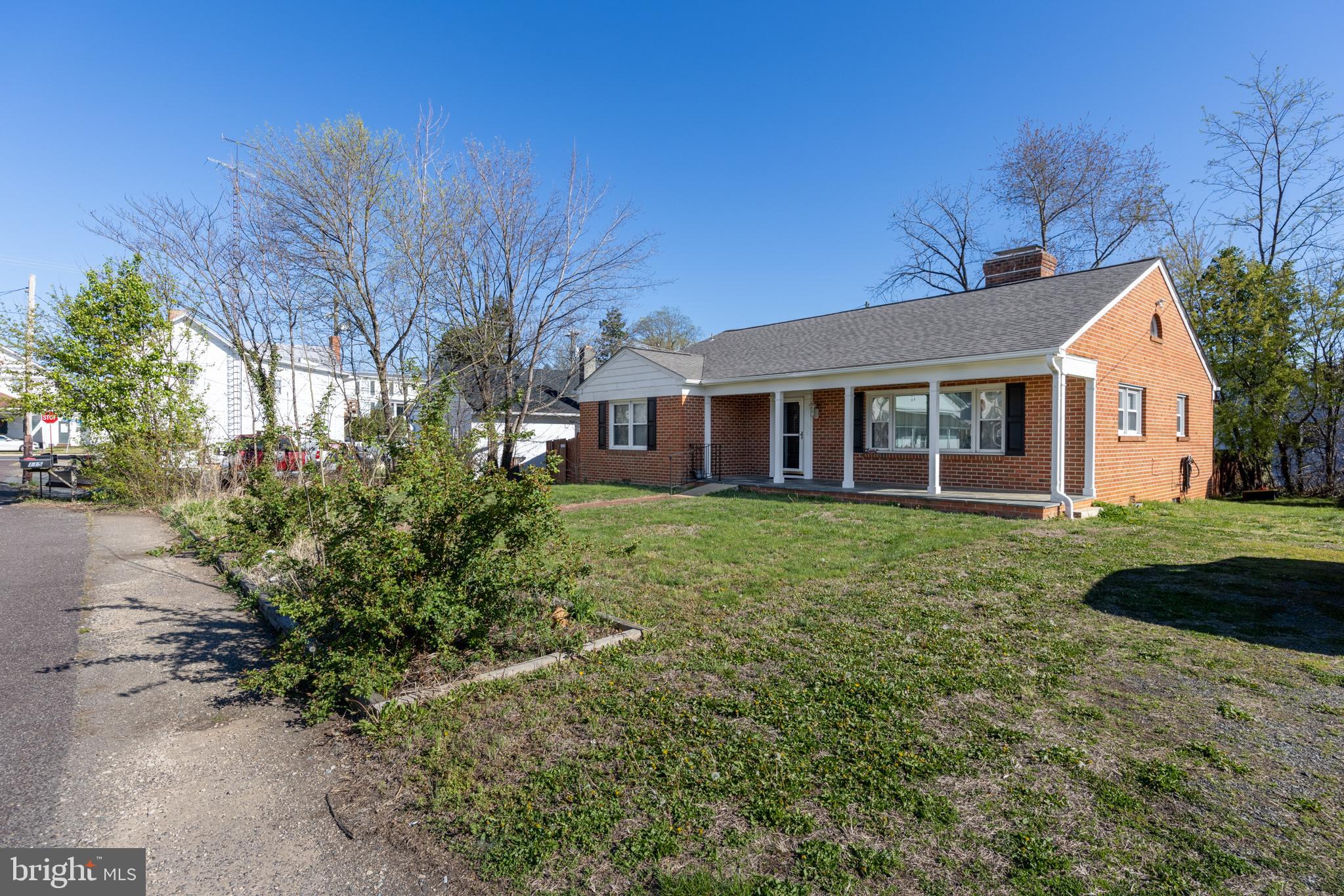 115 Washington Street Madison, VA 22727 - Photo 4 of 32