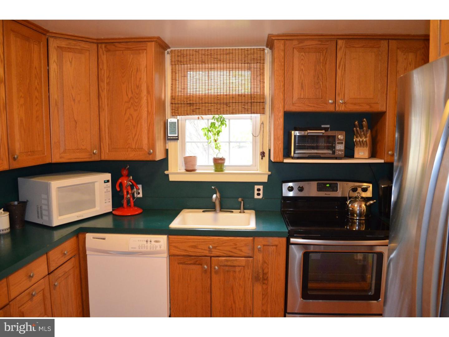 1473 Burmont Road Drexel Hill, PA 19026 - Photo 7 of 24 Gallery Image 7