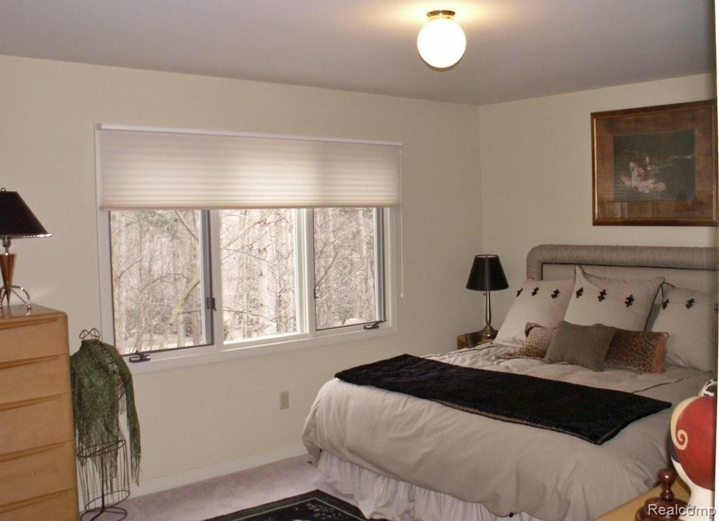 1450 Ridge Court Rochester, MI 48306 - Photo 18 of 22 IN LAW SUITE