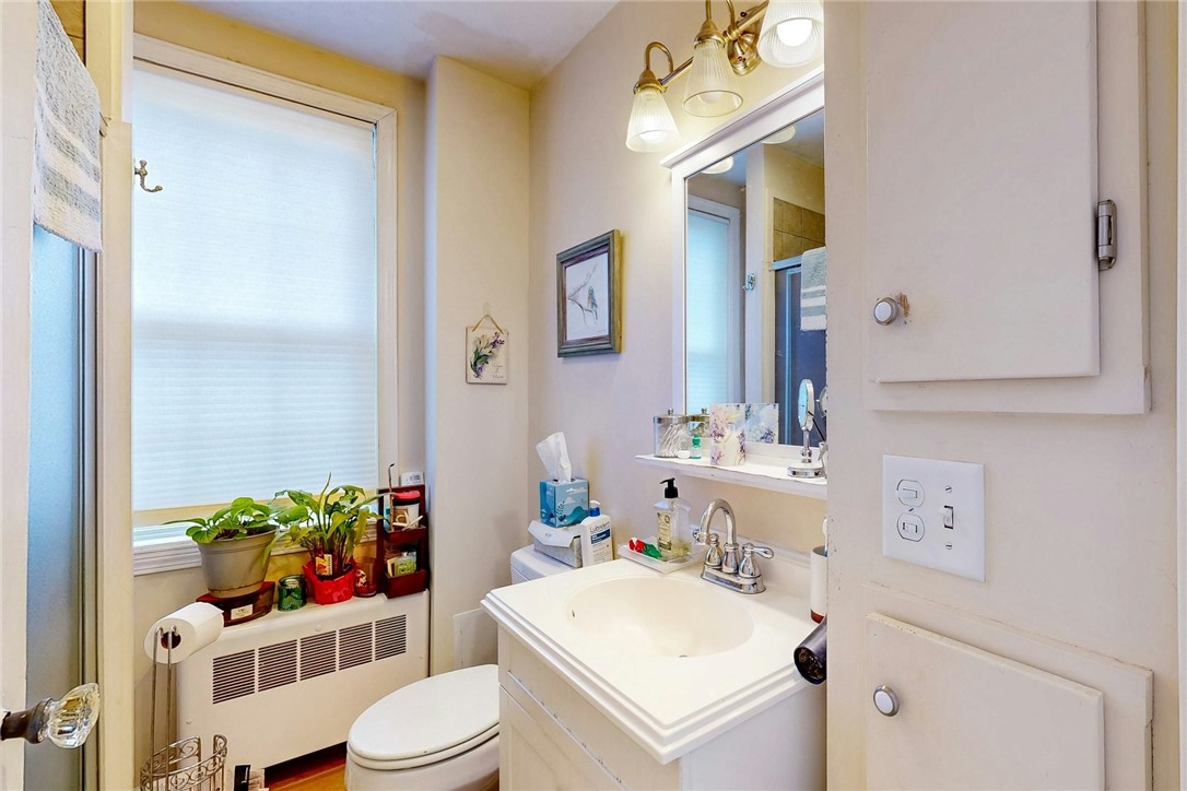199 Transit Street Providence, RI 02906 - Photo 15 of 47 Gallery Image 15