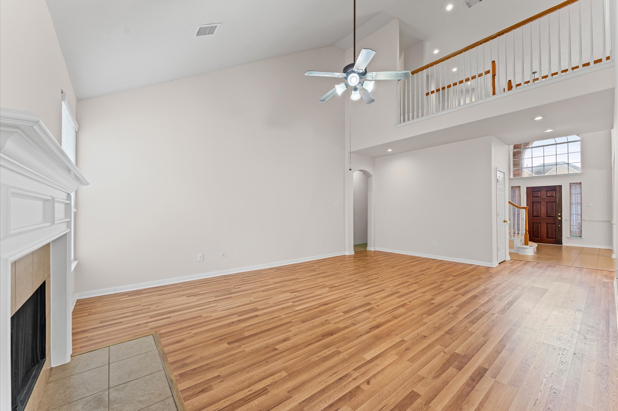 3323 Sainte Mere Eglise Lane Spring, TX 77388 - Photo 5 of 22