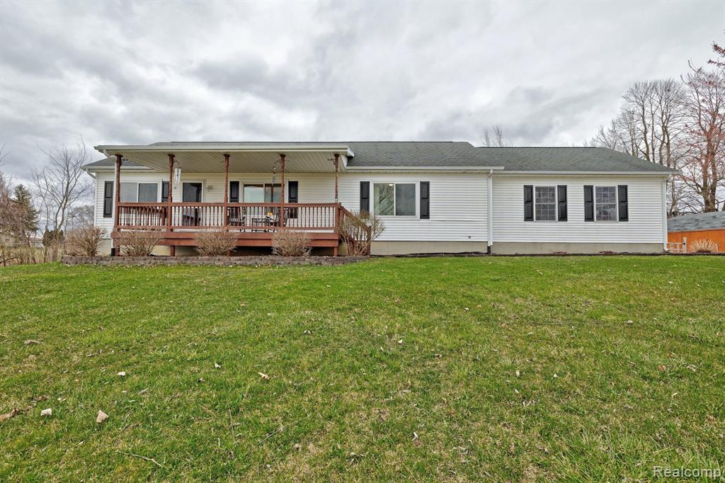 3125 West Castle Road Fostoria, MI 48435 - Photo 1 of 36