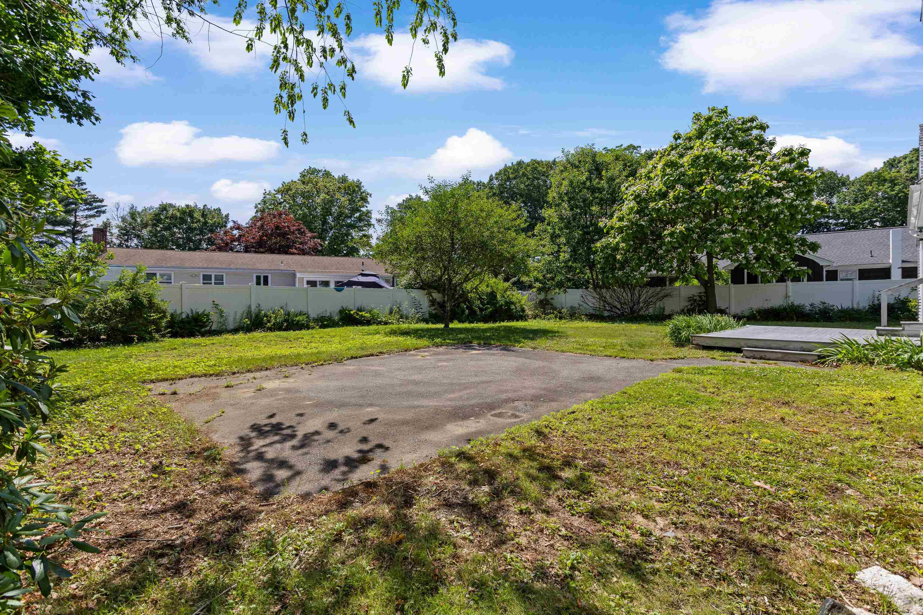 10 Colonial Circle Hampton, NH 03842 - Photo 54 of 58