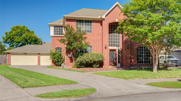 $2,350 | 1742 Country Club Cove Drive, Baytown, TX 77521