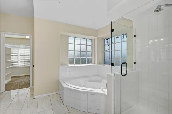 $2,350 | 1742 Country Club Cove Drive, Baytown, TX 77521